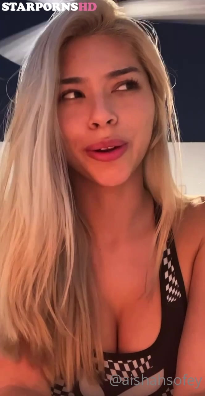 Kawaii Sofey Boobs teasing – Video Onlyfans