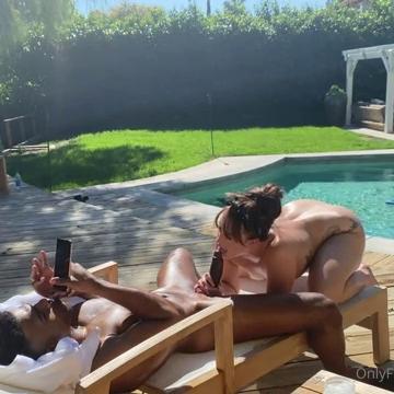 Yourboyfcisco Fucking Baddie In Front Of The Pool