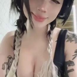 Noemiexlili Thong Ass Mirror Selfies Onlyfans Video Leaked