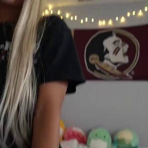 Xoxambs Aka Ambiebambii Nude Blowjob And Cum On Tits