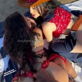Cowgirls Yulissa & Auhneesh Outdoor Sex Tape